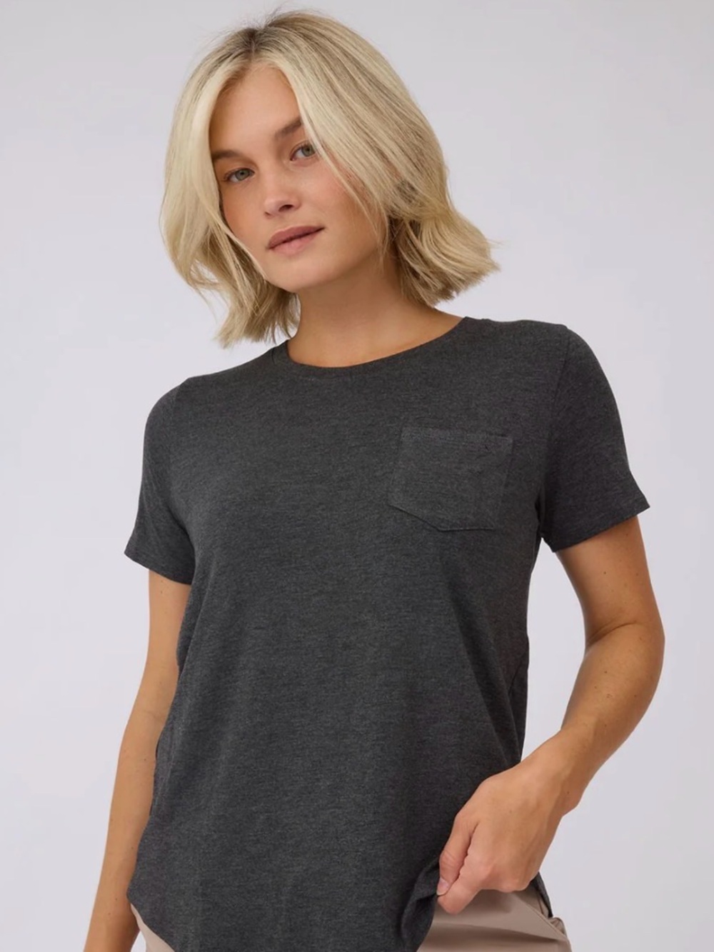 Women's Black Short-Sleeve Pocket Tee